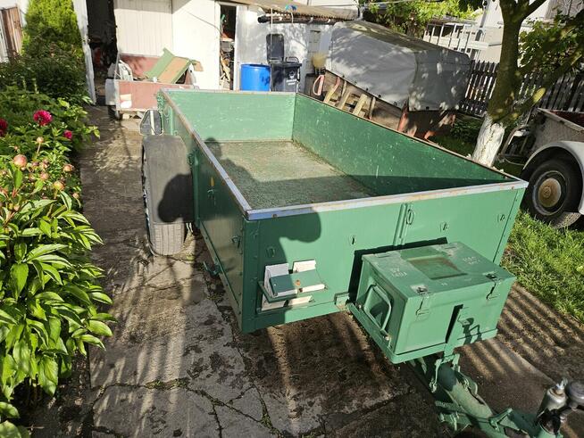 sprzedam przyczepę oś.1200 dmc