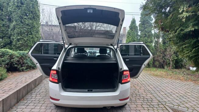 Škoda Fabia Kamera Cofania Kier.wielof. Tempomat 24.3 netto FV23%Salon PL Ledy