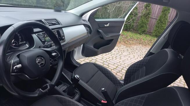 Škoda Fabia Kamera Cofania Kier.wielof. Tempomat 24.3 netto FV23%Salon PL Ledy