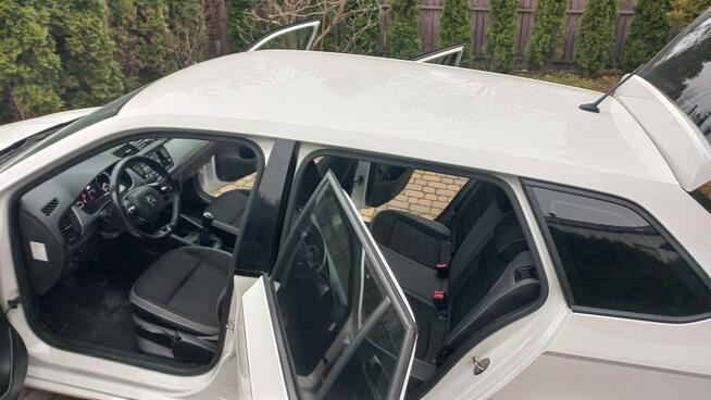 Škoda Fabia Kamera Cofania Kier.wielof. Tempomat 24.3 netto FV23%Salon PL Ledy