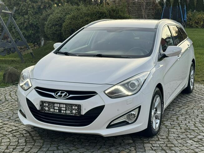 Hyundai i40 1.6 Benzyna 135KM z Niemiec, XENON, Ledy, PDC, 2 kpl. KÓŁ Lato/Zima