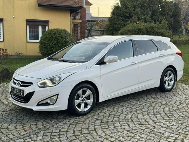 Hyundai i40 1.6 Benzyna 135KM z Niemiec, XENON, Ledy, PDC, 2 kpl. KÓŁ Lato/Zima