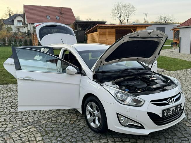 Hyundai i40 1.6 Benzyna 135KM z Niemiec, XENON, Ledy, PDC, 2 kpl. KÓŁ Lato/Zima