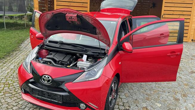 Toyota Aygo 1.0 Benz. 70KM z Niemiec, Serwis, 5 Drzwi, Klima, Alufelgi, MODEL 2015