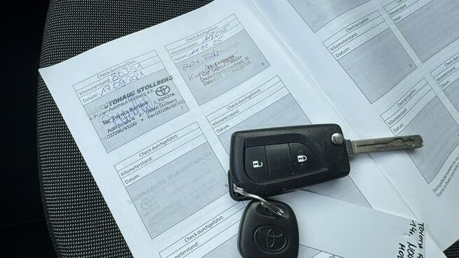 Toyota Aygo 1.0 Benz. 70KM z Niemiec, Serwis, 5 Drzwi, Klima, Alufelgi, MODEL 2015