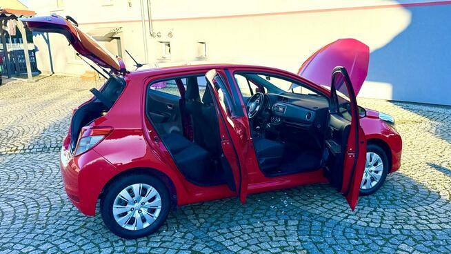 Toyota Yaris 1.3 Benzyna 100KM - SALON POLSKA, 1 właściciel, Serwis ASO, F. VAT 23%