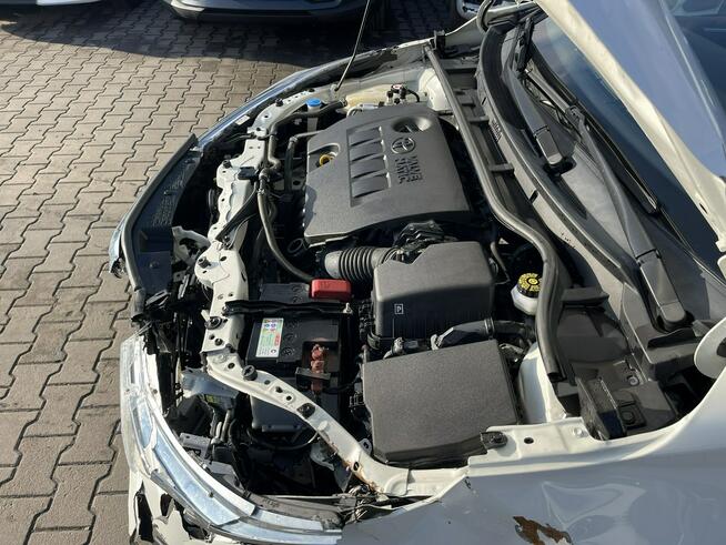 Toyota Corolla Skóra Klimatronik Parktronik