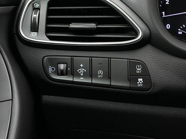 Hyundai i30 1.5T-GDI 160KM 48V 6MT Modern+Display Salon Polska 1 wł. FV23%