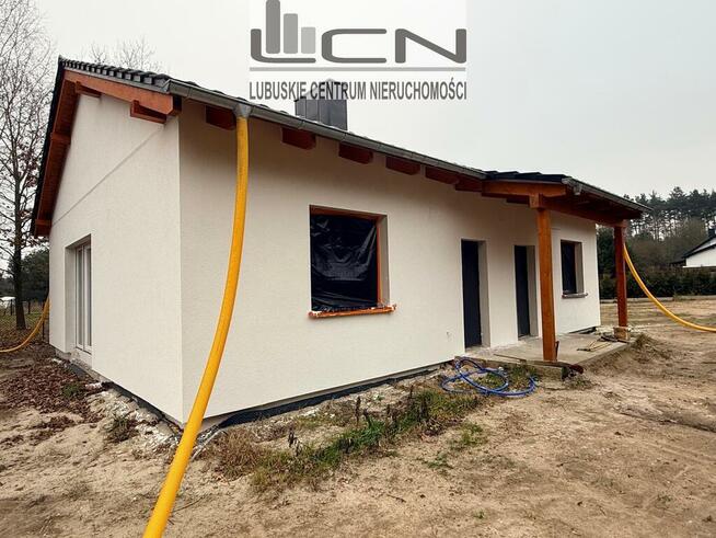 Sprzedaż: wolnostojący dom