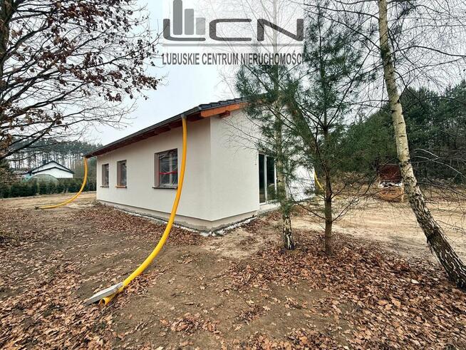 Sprzedaż: wolnostojący dom