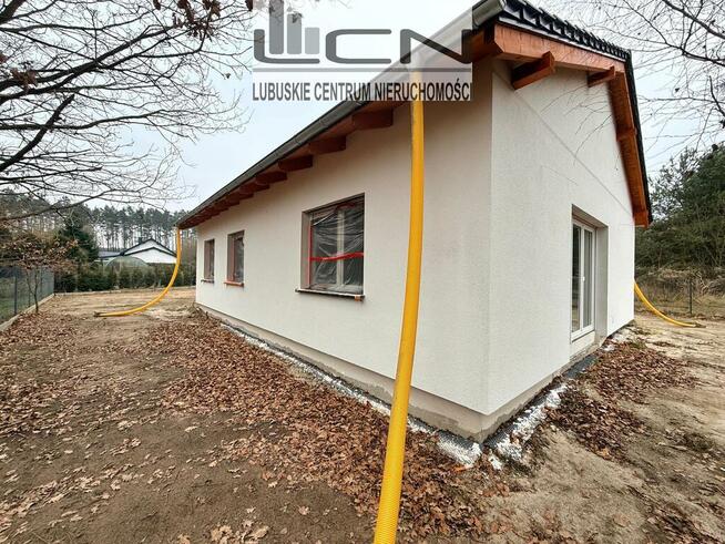 Sprzedaż: wolnostojący dom