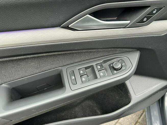 Volkswagen Golf 2.0 TDI Full LED Ambiente Kamera PDC CarPlay