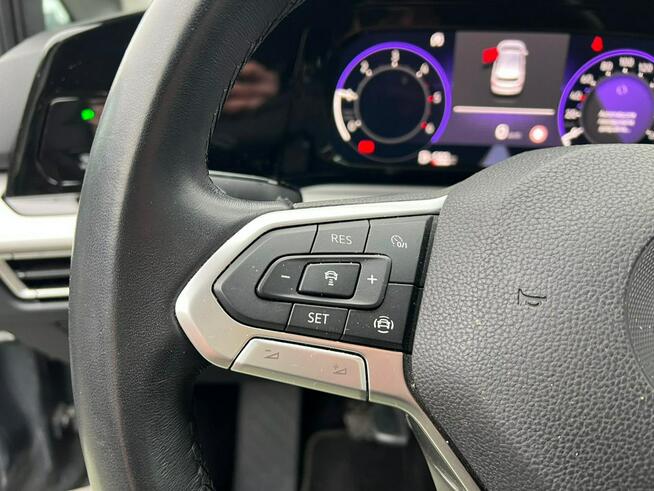 Volkswagen Golf 2.0 TDI Full LED Ambiente Kamera PDC CarPlay