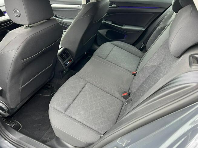 Volkswagen Golf 2.0 TDI Full LED Ambiente Kamera PDC CarPlay