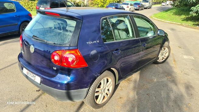 Volkswagen Golf Tour V 1.6 102KM 2007r_ Szyberdach_PDC_Grzane fotele!