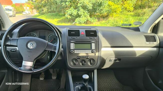 Volkswagen Golf Tour V 1.6 102KM 2007r_ Szyberdach_PDC_Grzane fotele!