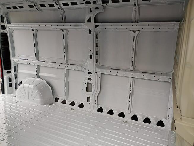 Fiat Ducato Maxi Furgon L3 H2 140 KM manual