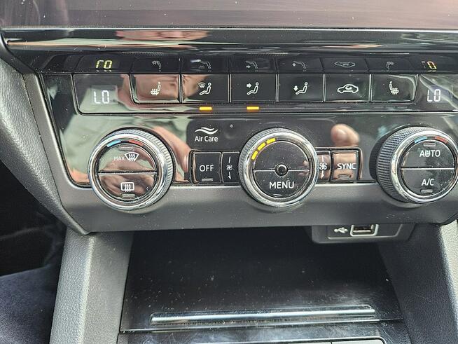 Škoda Octavia Automat DSG / Nawigacja / Podgrzewane fotele / Tempomat / itp