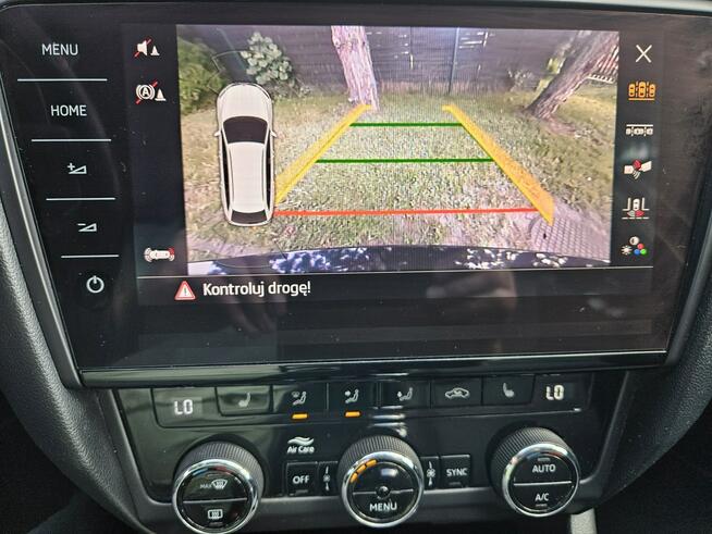 Škoda Octavia Automat DSG / Nawigacja / Podgrzewane fotele / Tempomat / itp