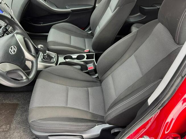 Hyundai i30 Klimatyzacja / 6 biegów / Komputer