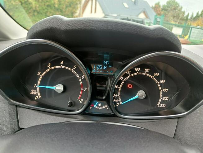 Ford Fiesta Podgrzewane fotele i Przednia szyba / Klimatyzcja