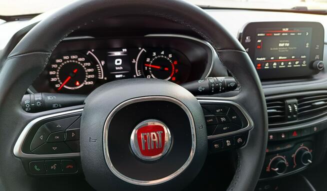 Fiat Tipo Kombi 1.4 T-Jet MIRROR 120KM, serwis ASO, wyposażenie, niski przebieg