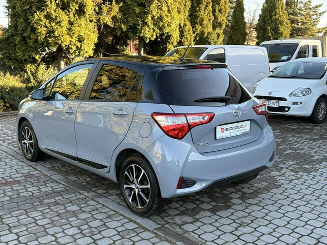 Toyota Yaris Rezerwacja