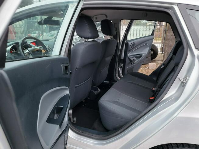 Ford Fiesta 1,25 82 KM Org.Przebieg TUV Z Niemiec Po Opłatach Zapraszamy !!!