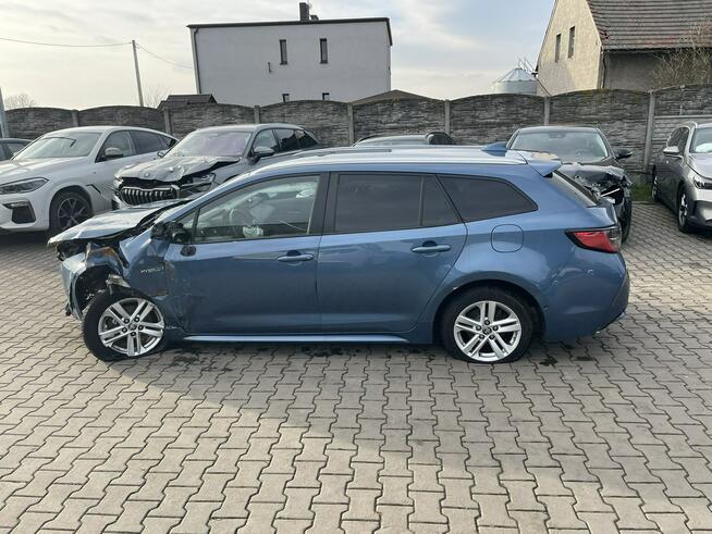Toyota Corolla Hybryda Automat Klimatronik Podgrzewanie Kamera 122KM
