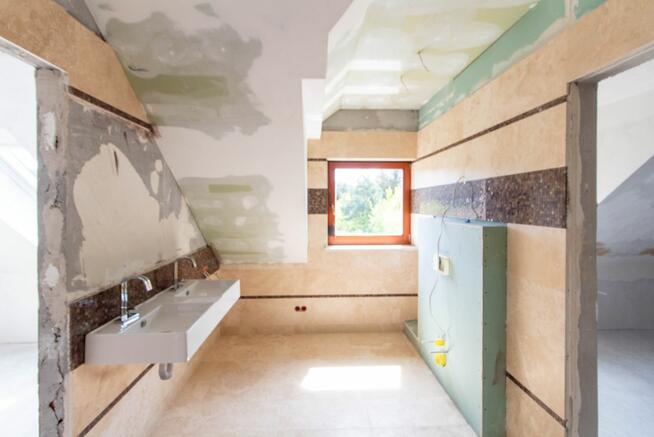 Dom Lisów gm. Herby, Kręta