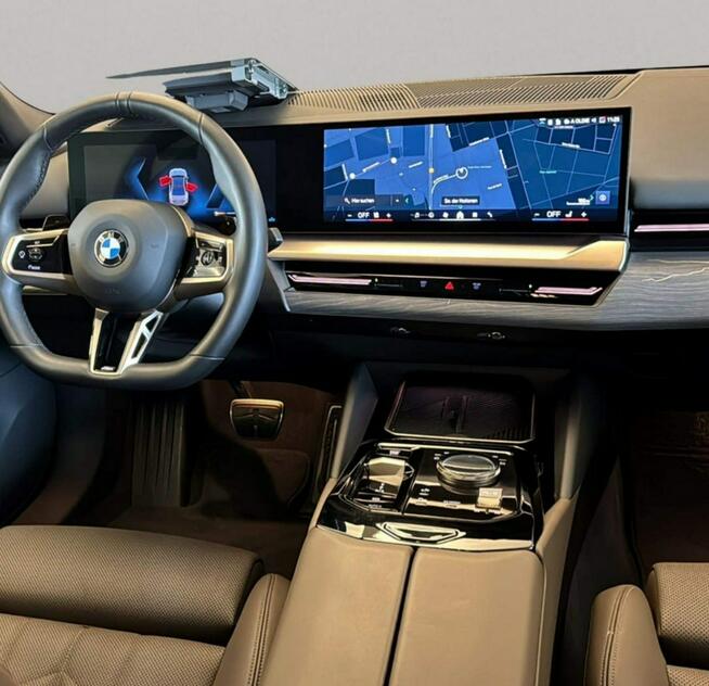 520i Dostępne od ręki, rabat 81 065 zł , Pakiet sportowy M pro