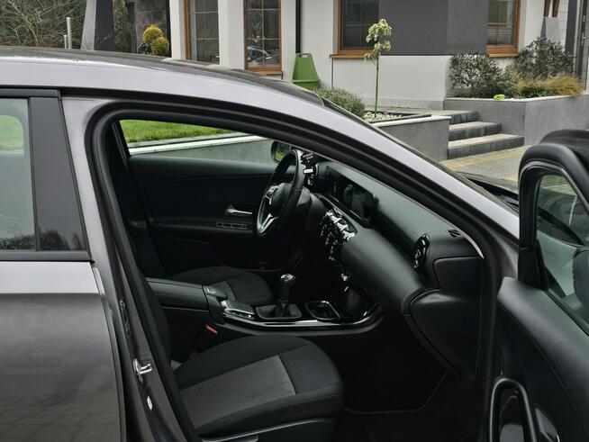 Mercedes A 180 180 Style / 1.33 benzyna / Bezwypadkowy / ZADBANY
