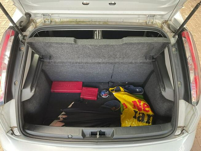 Fiat Punto 2012 Benzyna/Aux/USB/Niski,gwarantowany przebieg/Isofix/City/Światła dzienn