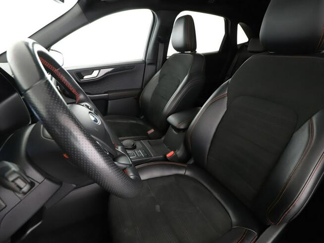 Ford Kuga FV23% PHEV full LED skóra/alcantara grzane fotele navi kamera