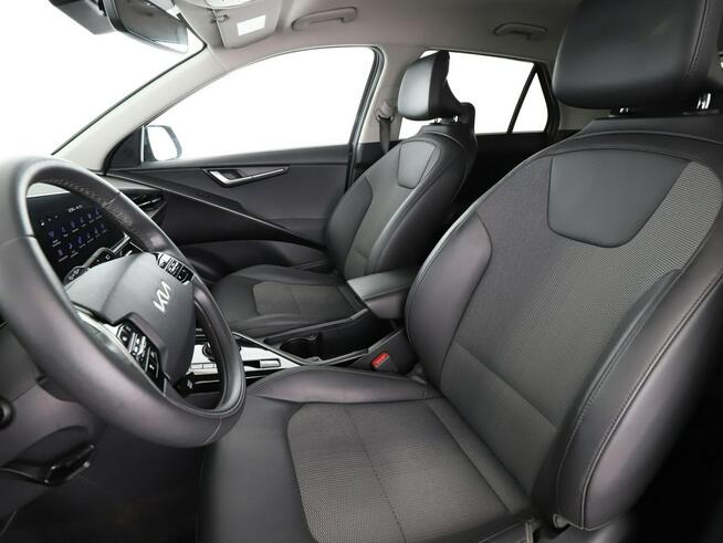 Kia Niro HEV full LED navi klima auto kamra i czujniki parkowania