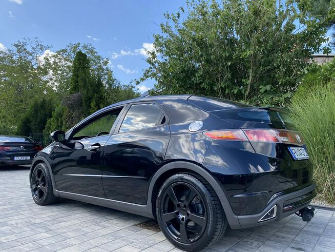 Honda Civic 1.8 V TEC !!! Zadbany Bezwypadkowy Serwisowany!!!