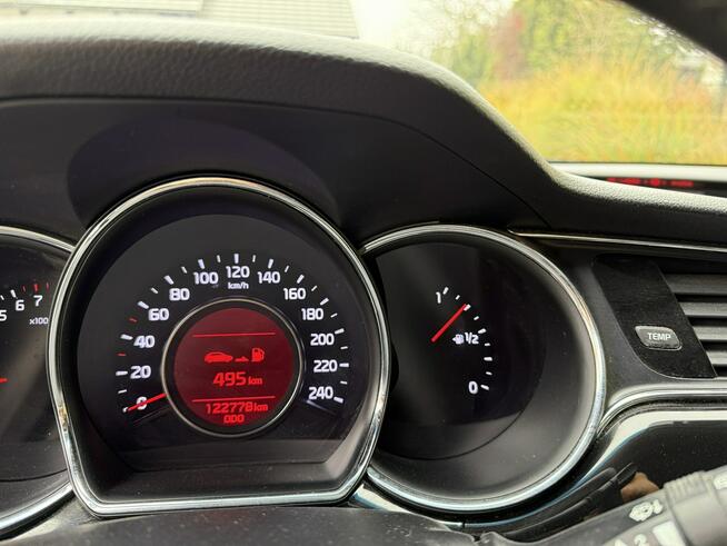 Kia Cee'd Zadbana bezwypadkowa - przepiękny perłowy kolor !