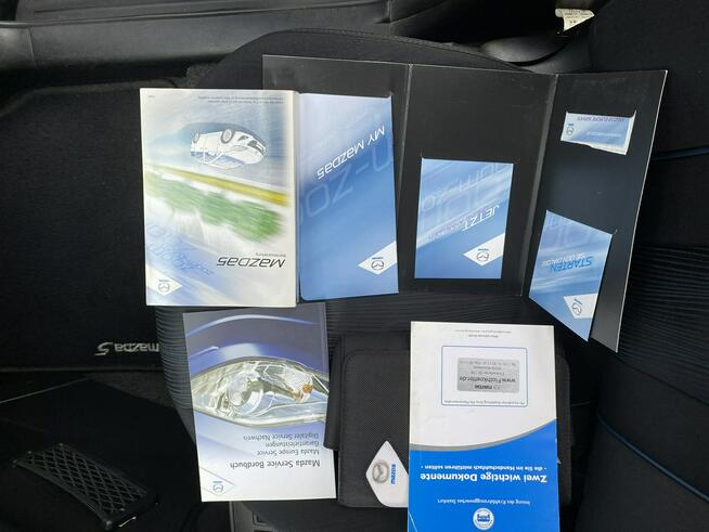 Mazda 5 7 osobowa Serwisowana w ASO mazdy Bezwypadkowa stan IDEALNY !!!
