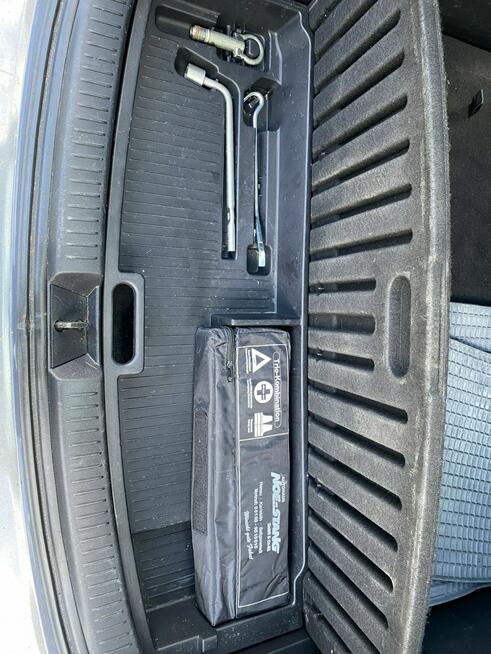 Mazda 5 7 osobowa Serwisowana w ASO mazdy Bezwypadkowa stan IDEALNY !!!