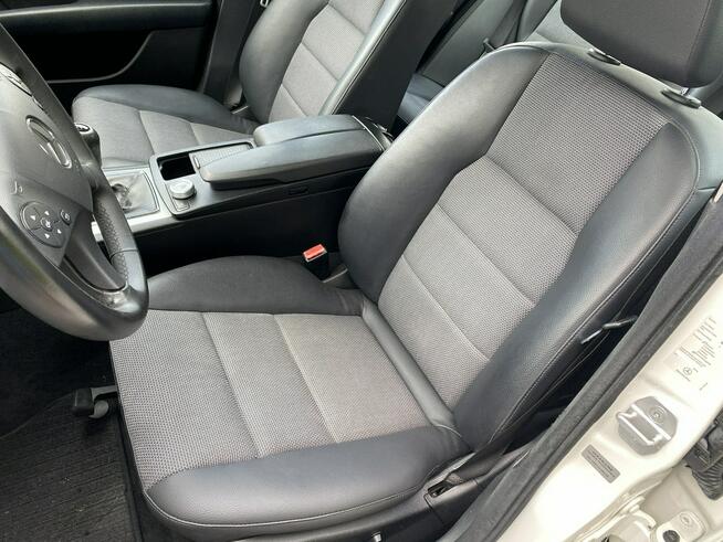Mercedes C 180 Bardzo zadbana - 100% oryginalny przebieg.NOWY ROZRZĄD !!!