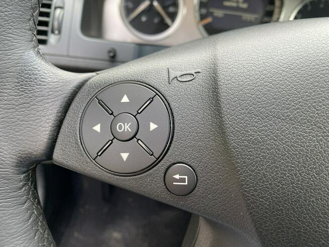 Mercedes C 180 Bardzo zadbana - 100% oryginalny przebieg.NOWY ROZRZĄD !!!