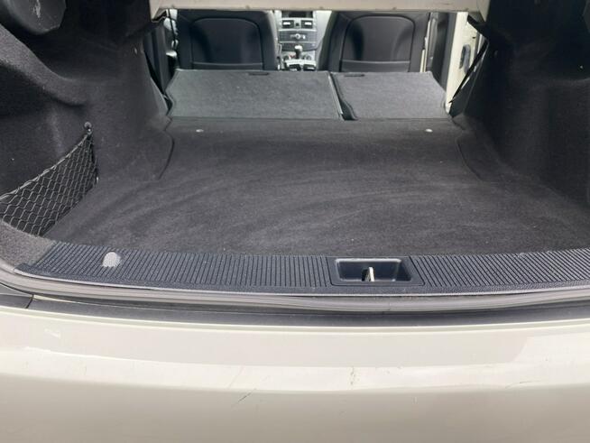 Mercedes C 180 Bardzo zadbana - 100% oryginalny przebieg.NOWY ROZRZĄD !!!