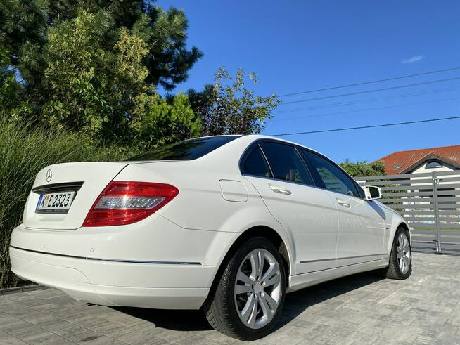 Mercedes C 180 Bardzo zadbana - 100% oryginalny przebieg.NOWY ROZRZĄD !!!