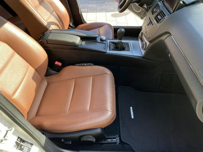 Mercedes C 180 Bardzo zadbana - 100% oryginalny przebieg.NOWY ROZRZĄD !!!