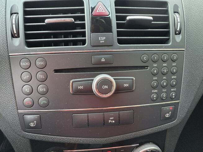 Mercedes C 180 NOWY ROZRZĄD ! Bardzo zadbana - 100% oryginalny przebieg