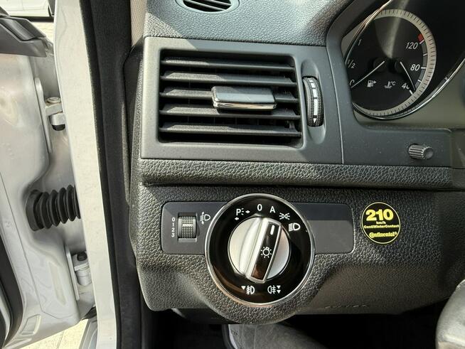 Mercedes C 180 Bardzo zadbana