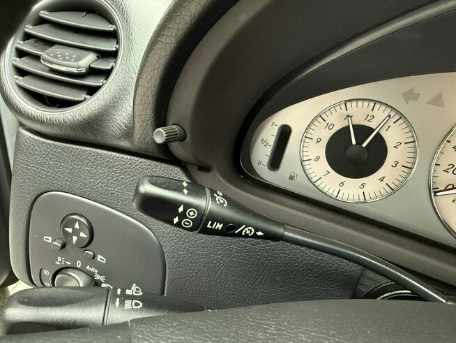 Mercedes CLK 200 Bardzo zadbana - 100% oryginalny przebieg - BEZWYPADKOWA