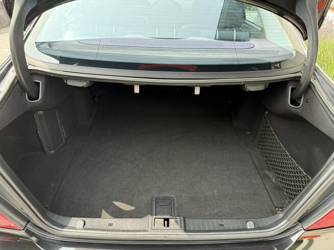 Mercedes E 200 Bardzo zadbana - 100% oryginalny przebieg