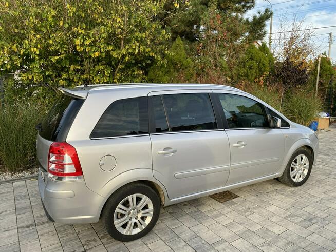 Opel Zafira 1.8 !!! Bezwypadkowa Zadbana i Serwisowana OPŁACONA