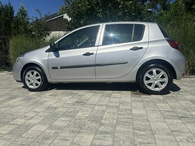 Renault Clio BEZWYPADKOWE !!! Niski oryginalny przebieg - BARDZO ZADBANE .